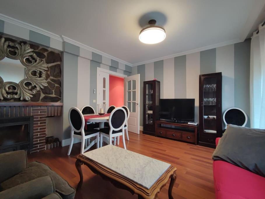 Casa Perulo Appartement Mombeltrán Buitenkant foto